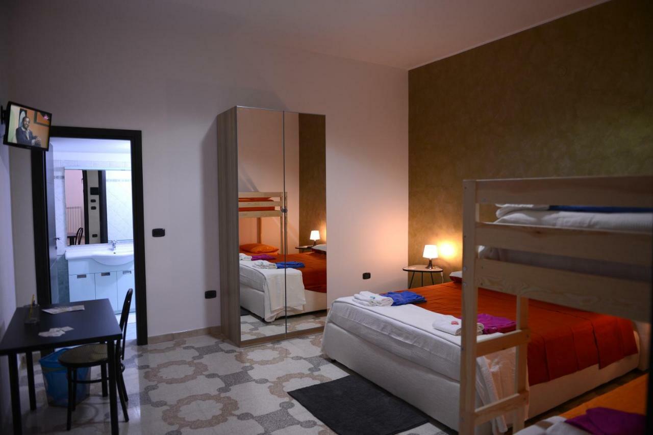 Bed & Breakfast "Mazzini" Leverano Exterior foto