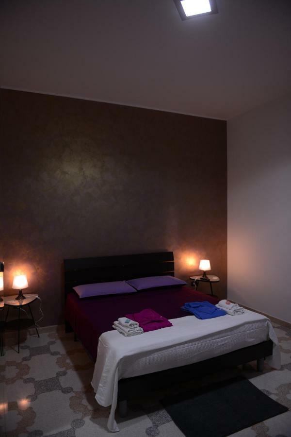 Bed & Breakfast "Mazzini" Leverano Exterior foto